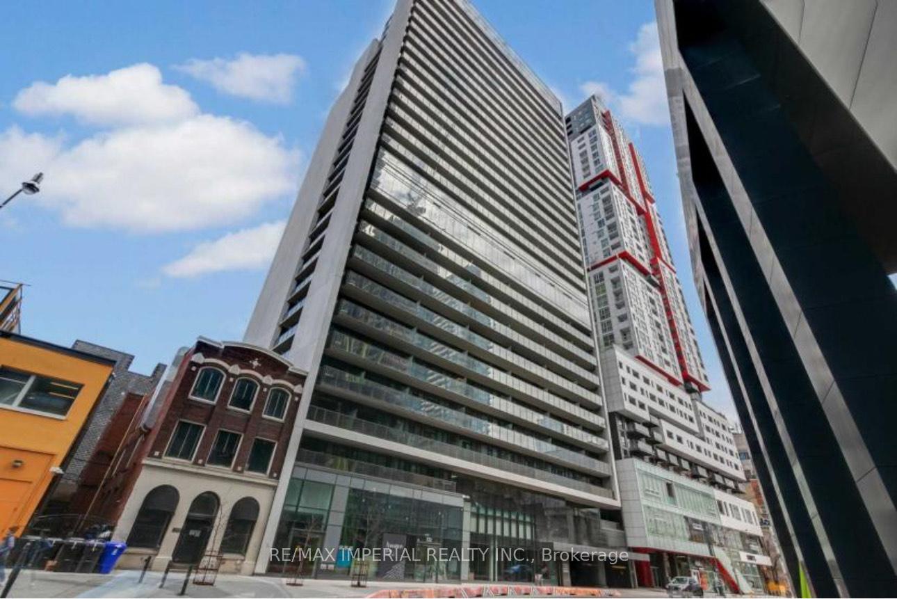 330-richmond-street-w-toronto-ontario-c12242402