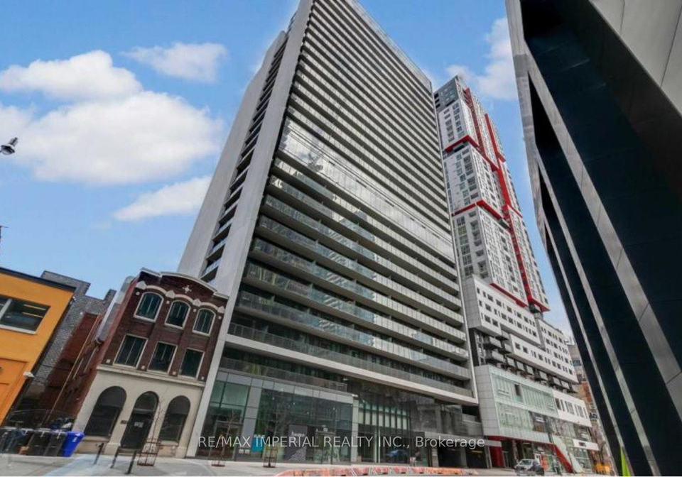 330-richmond-street-w-toronto-ontario-c12242402