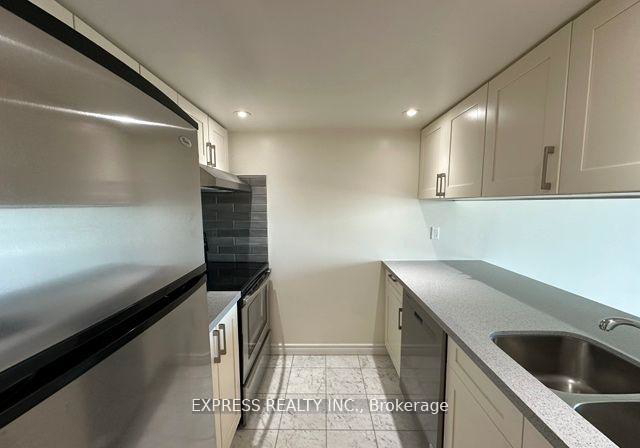 38-elm-street-toronto-ontario-c12242535