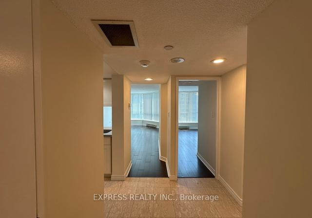 38-elm-street-toronto-ontario-c12242688