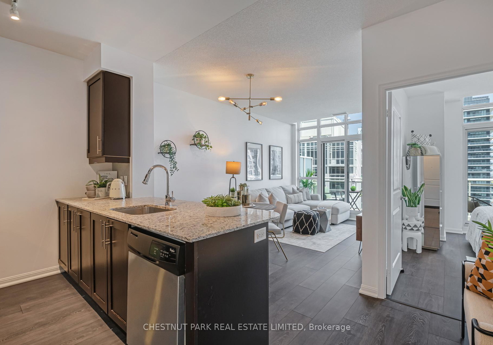 35-bastion-street-toronto-ontario-c12243018