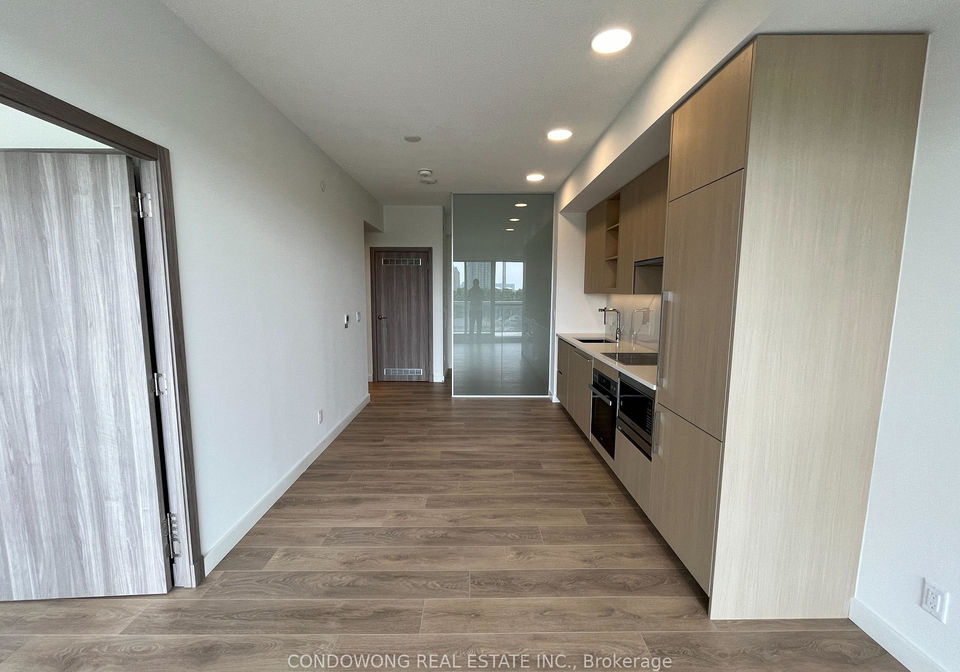 25-mcmahon-drive-north-york-ontario-c12243161