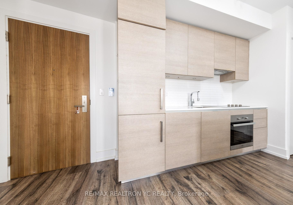 200-bloor-street-w-toronto-ontario-c12243212