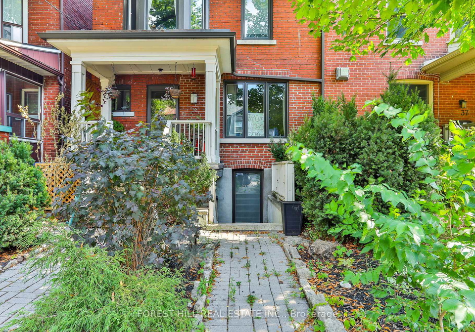 35-yarmouth-gardens-toronto-ontario-c12243268