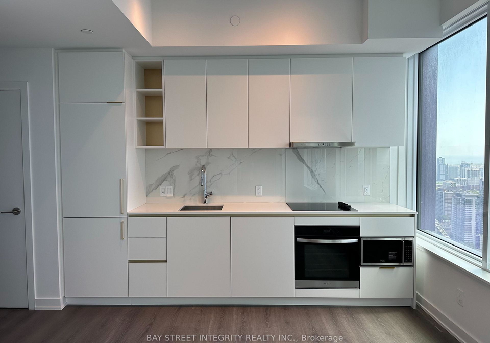 8-wellesley-street-toronto-ontario-c12243315