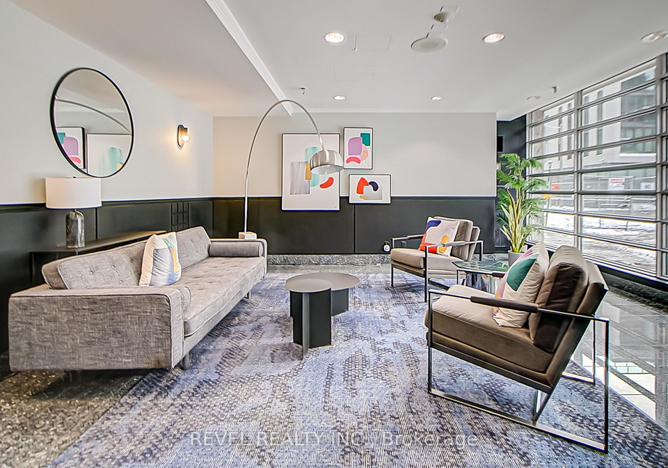50-lombard-street-toronto-ontario-c12243323