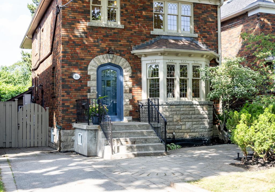 18-rolph-road-east-york-ontario-c12243528