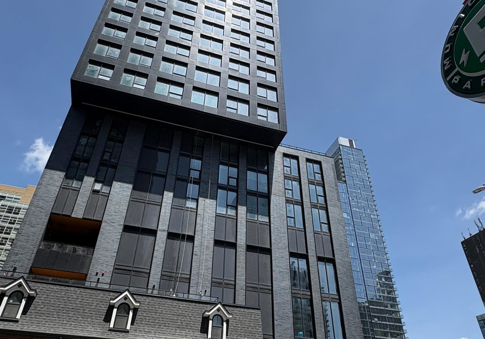 8-wellesley-street-w-toronto-ontario-c12243629