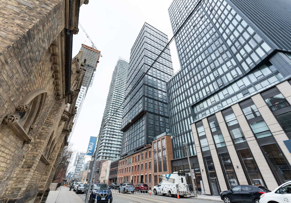 82-dalhousie-street-toronto-ontario-c12243832