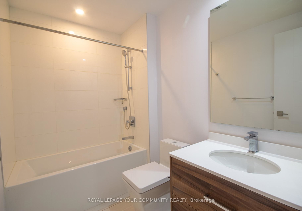 488-university-avenue-toronto-ontario-c12243845