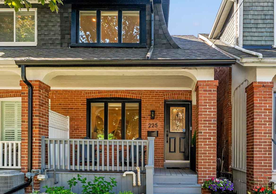 225-bowood-avenue-toronto-ontario-c12244133