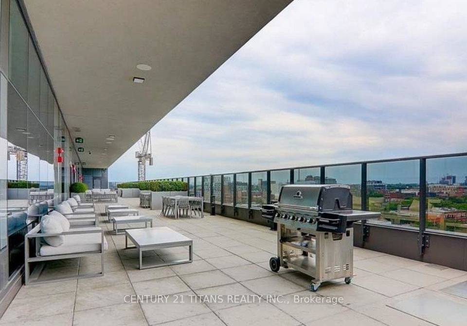 330-richmond-street-w-toronto-ontario-c12244152
