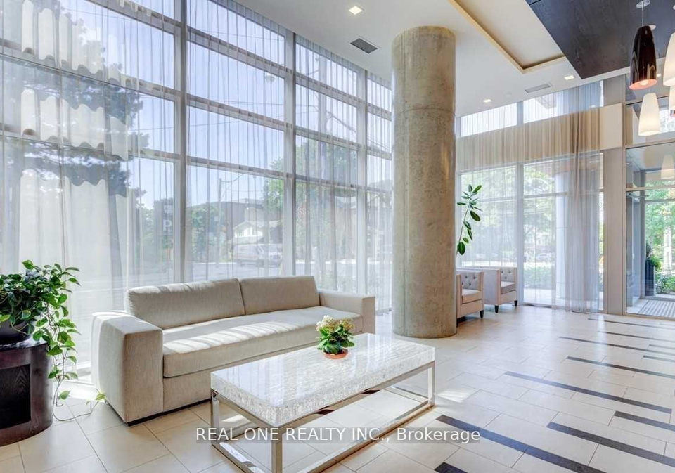 58-orchard-view-boulevard-toronto-ontario-c12244216