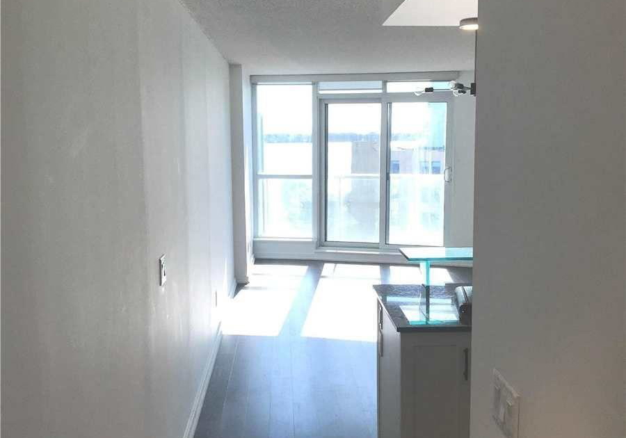 208-queens-quay-w-toronto-ontario-c12244276