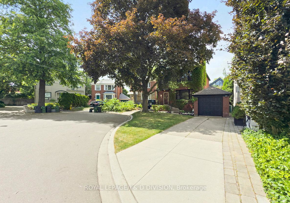 6-lyndhurst-court-toronto-ontario-c12244457