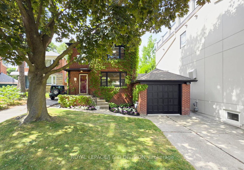 6-lyndhurst-court-toronto-ontario-c12244457