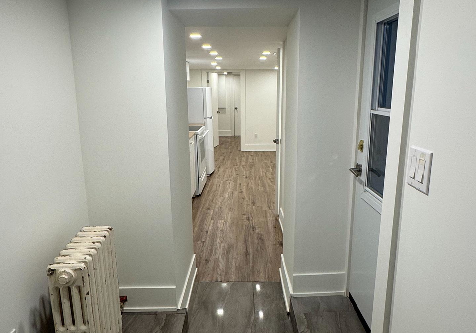 3-eleanor-avenue-toronto-ontario-c12244694