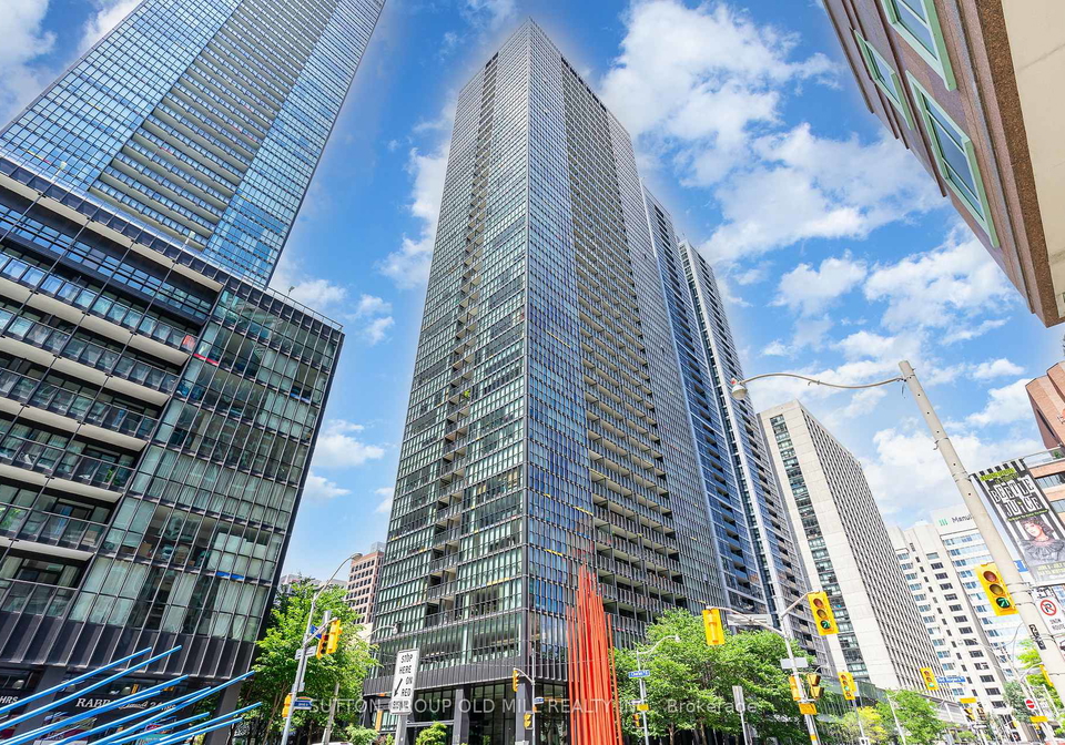 110-charles-street-e-toronto-ontario-c12245094