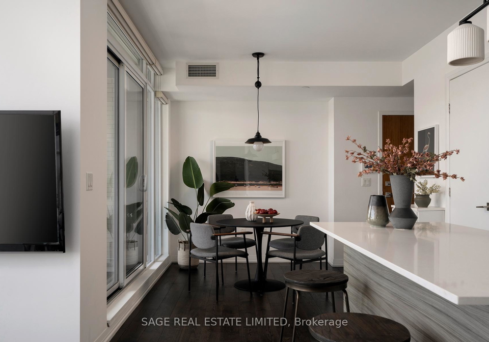 835-st-clair-avenue-w-toronto-ontario-c12245333