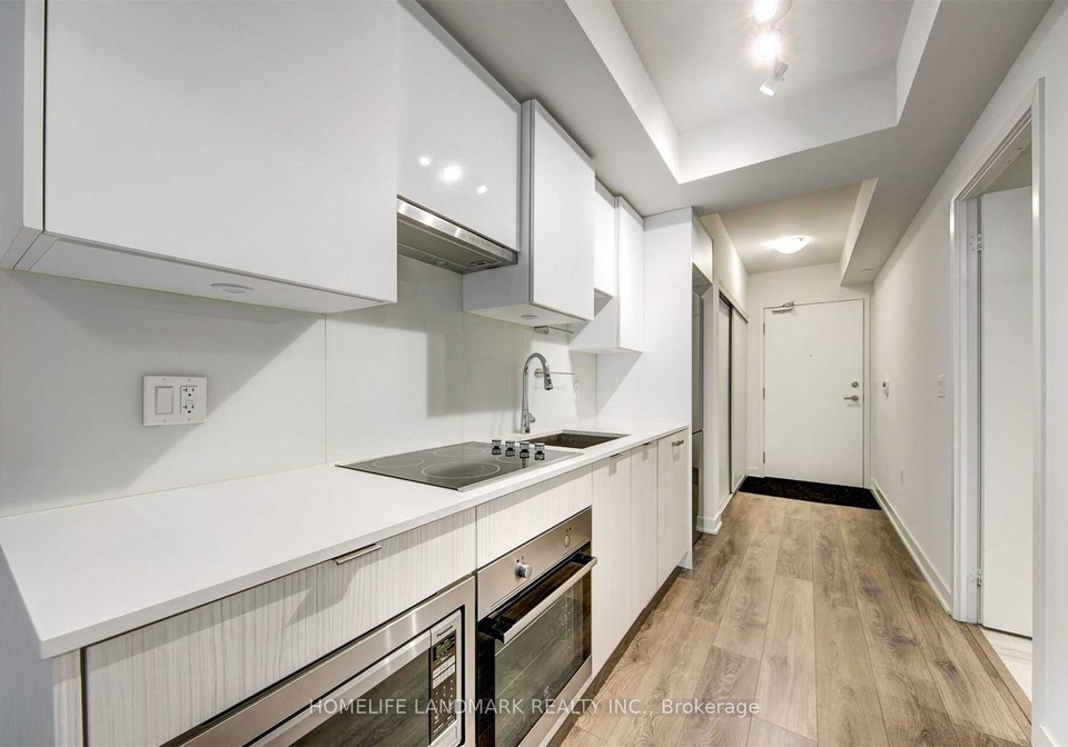 99-broadway-avenue-toronto-ontario-c12245417
