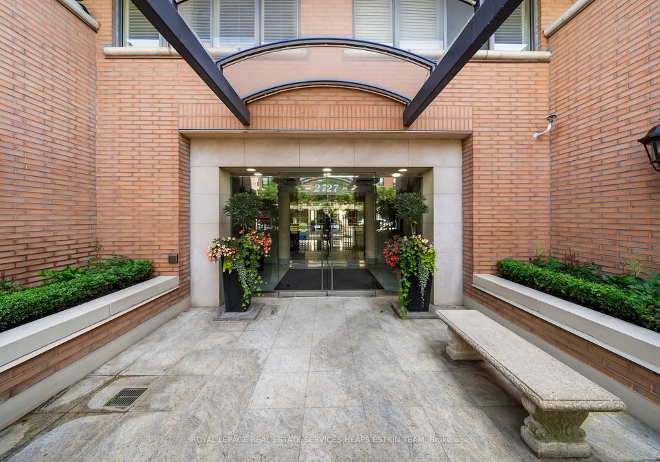 2727-yonge-street-toronto-ontario-c12245463