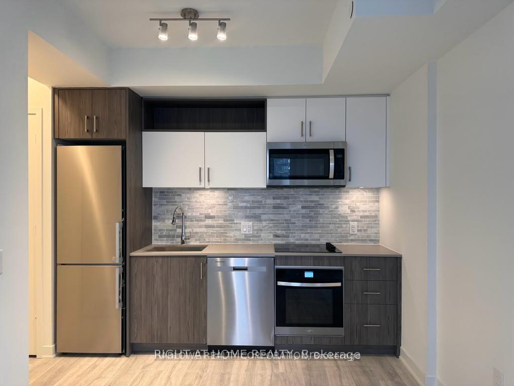 100-dalhousie-street-toronto-ontario-c12245578