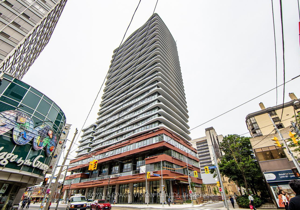 292-dundas-street-w-toronto-ontario-c12245666