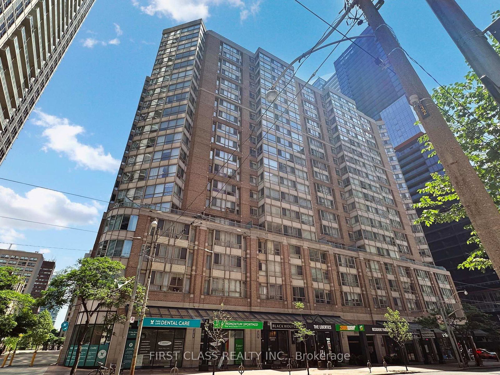 717-bay-avenue-toronto-ontario-c12245747
