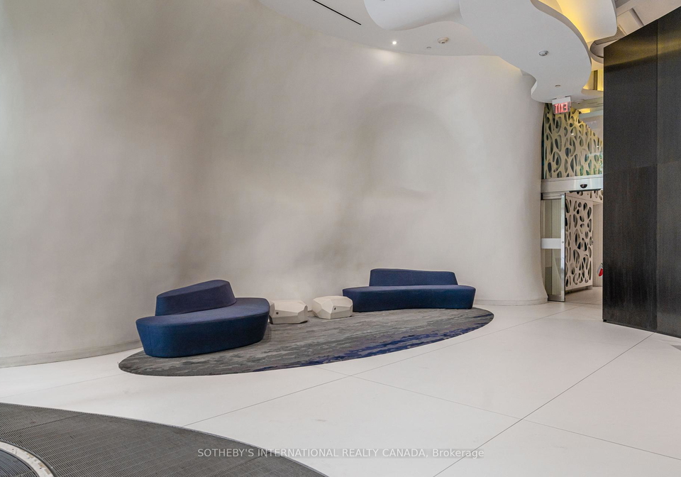 1-bloor-street-e-toronto-ontario-c12245864