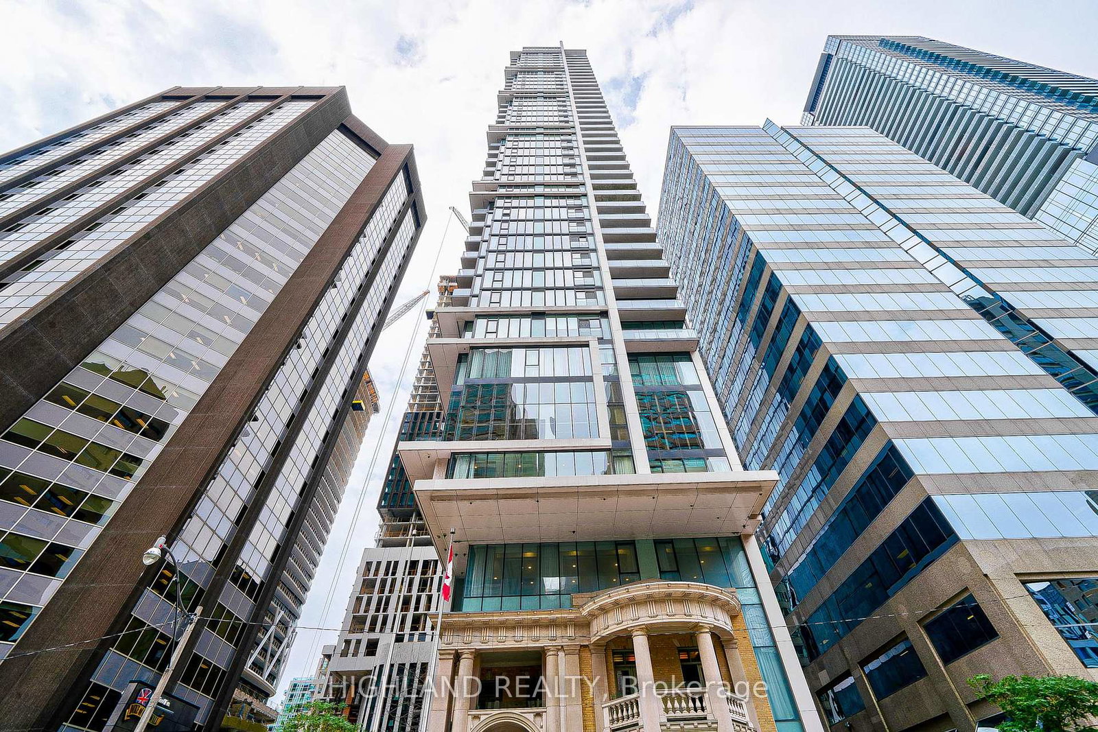 426-university-avenue-toronto-ontario-c12246037