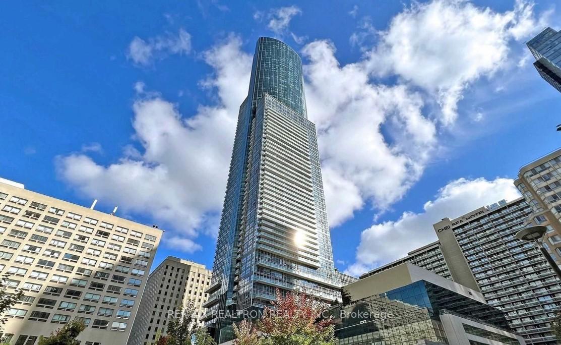 386-yonge-street-toronto-ontario-c12246057