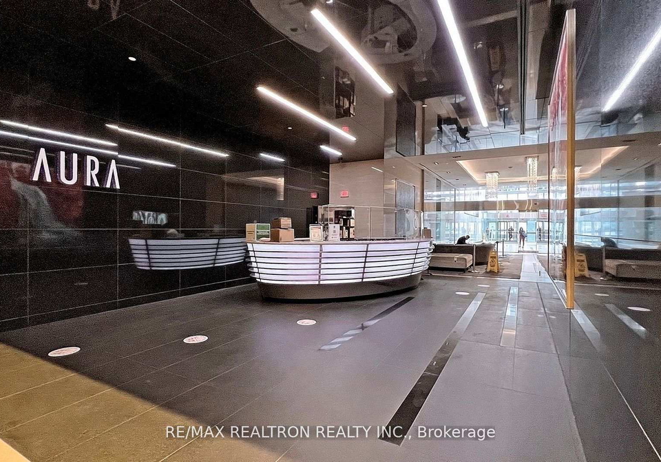 386-yonge-street-toronto-ontario-c12246057