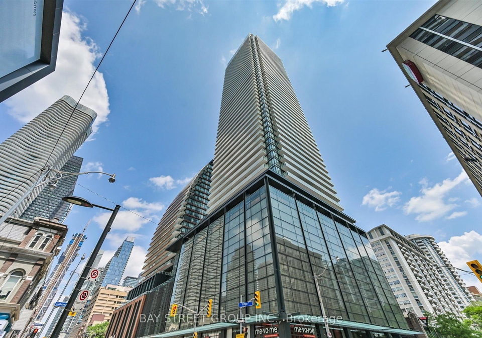 501-yonge-street-toronto-ontario-c12246080