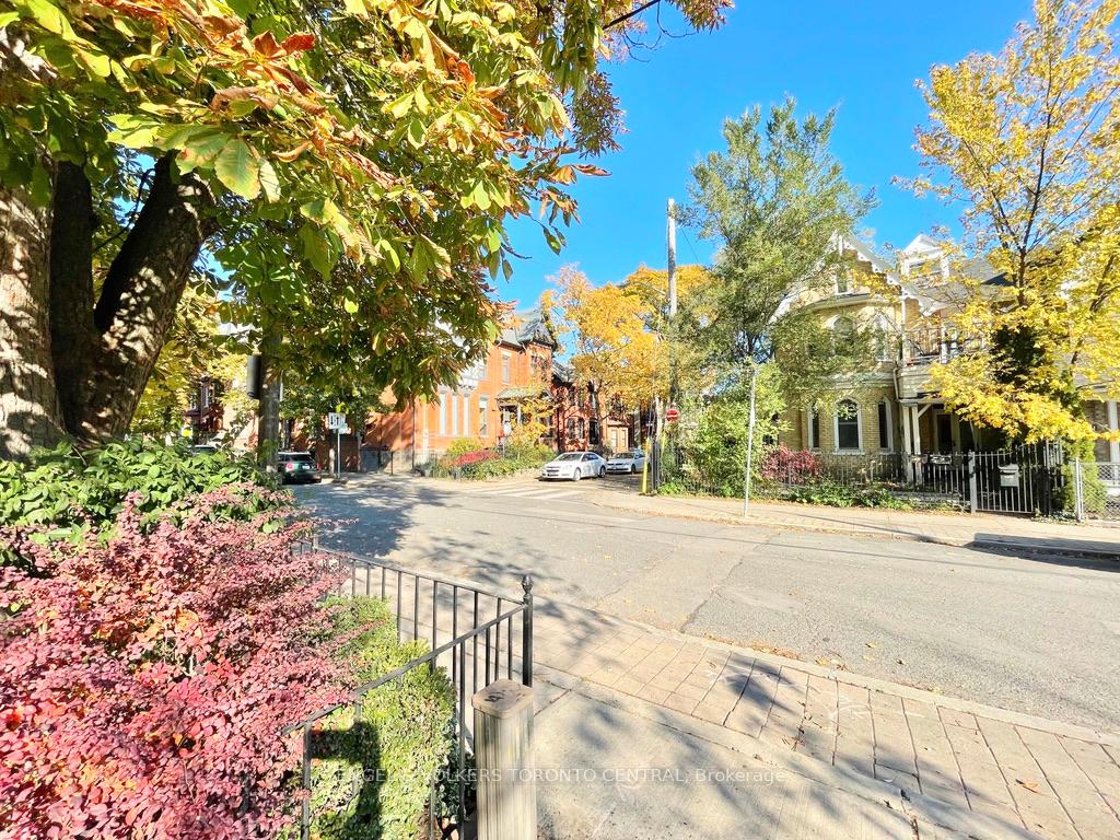 483-street-toronto-ontario-c12246358