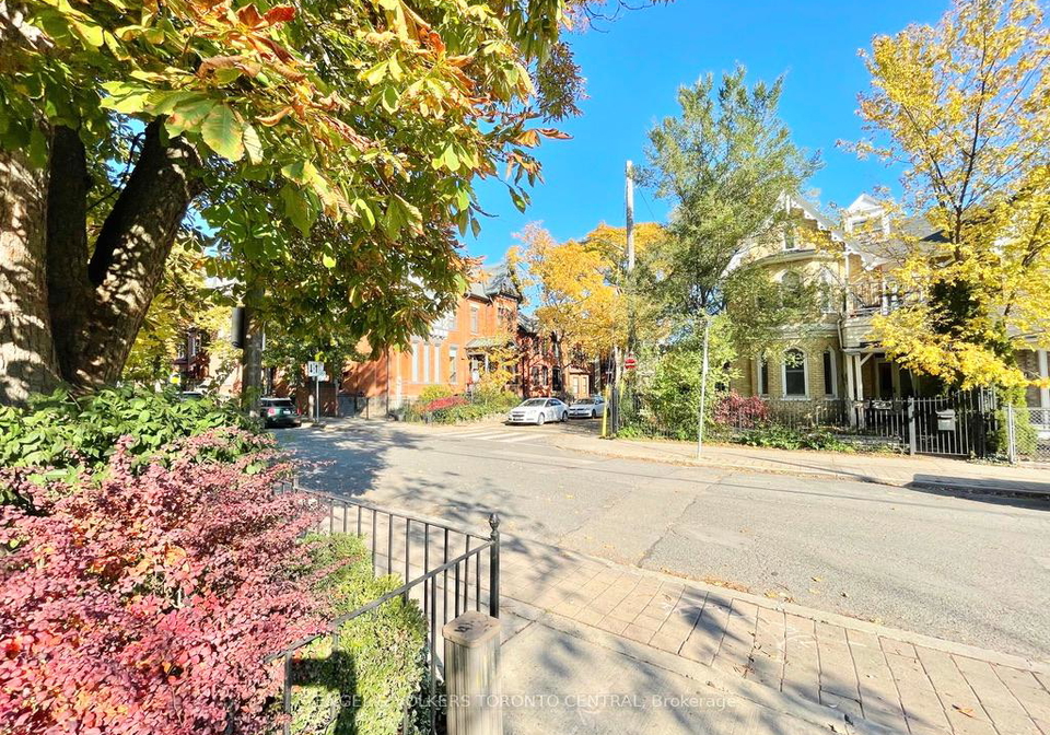 483-street-toronto-ontario-c12246358
