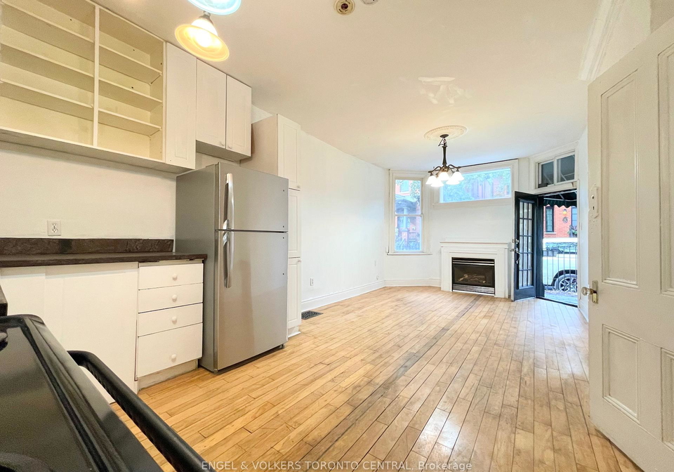 483-street-toronto-ontario-c12246358