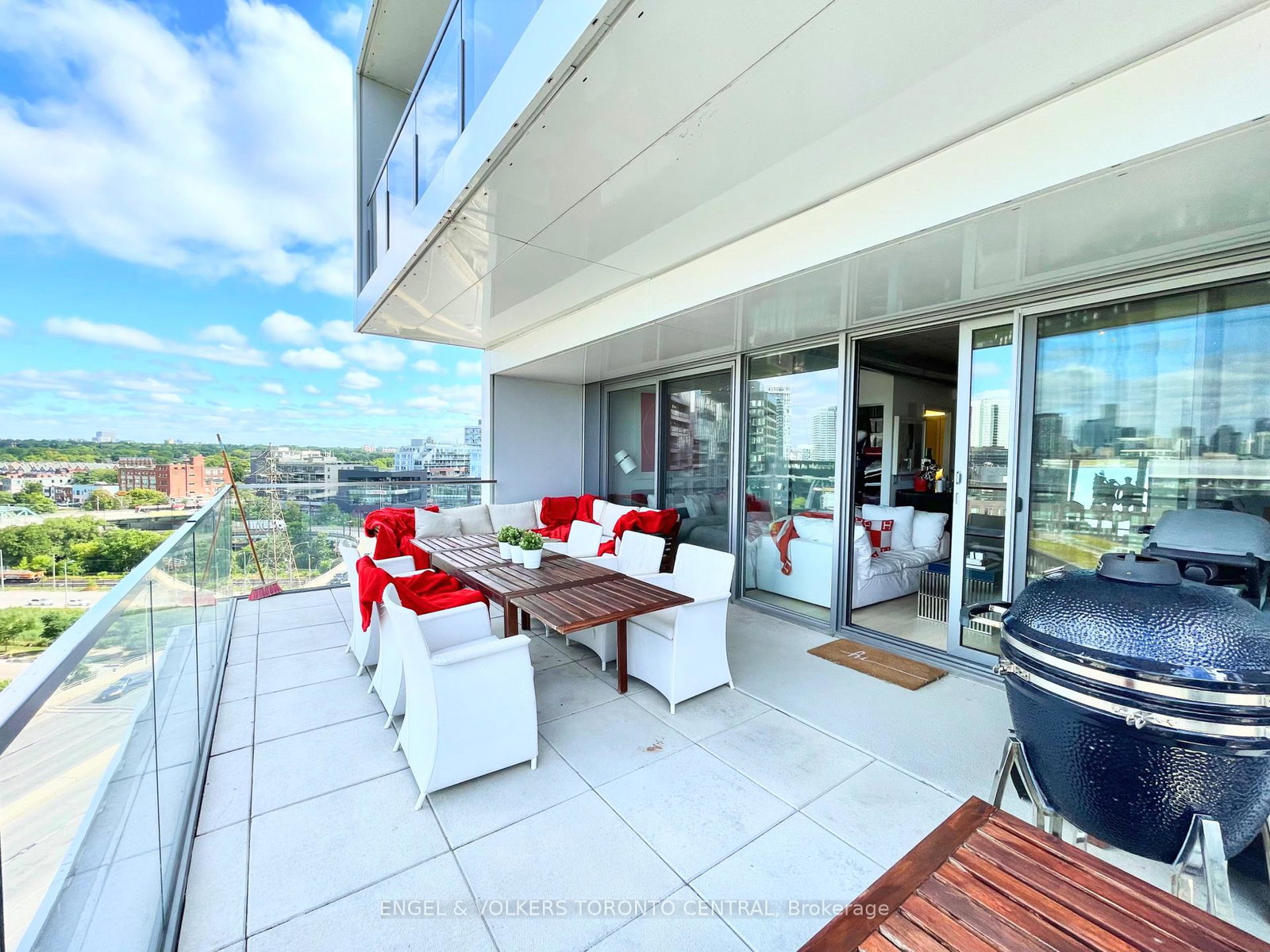 170-bayview-avenue-toronto-ontario-c12246478