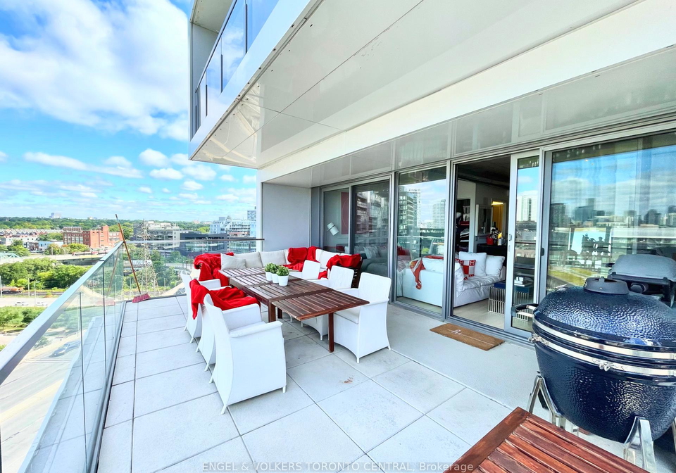 170-bayview-avenue-toronto-ontario-c12246478
