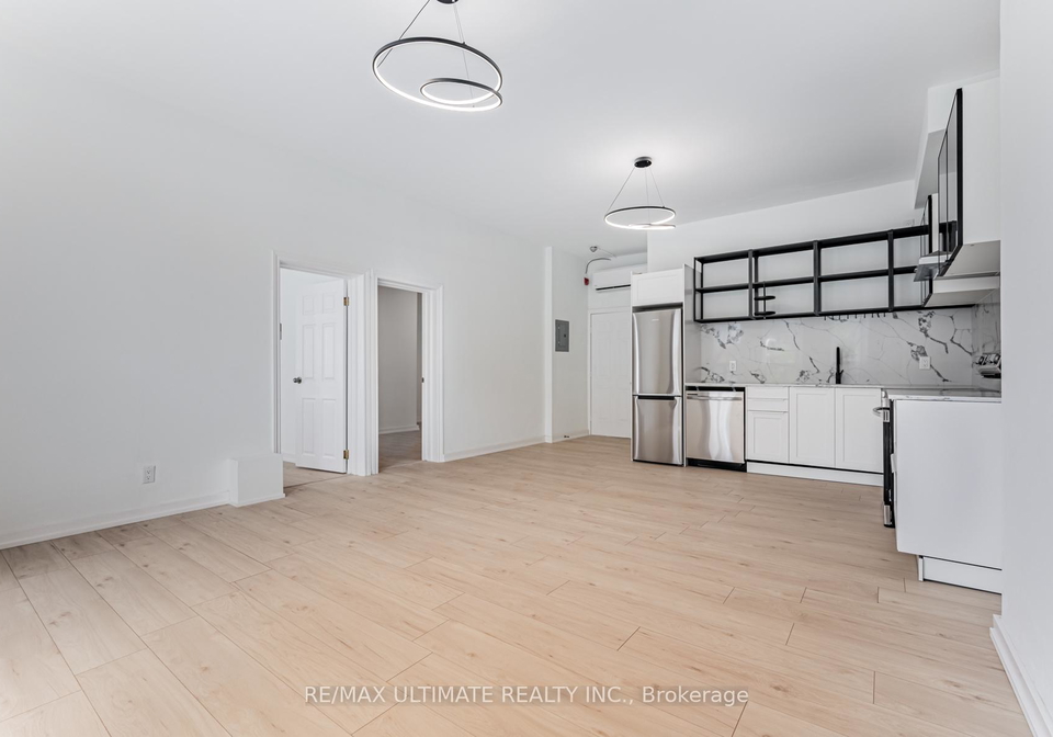 229-spadina-avenue-toronto-ontario-c12246534