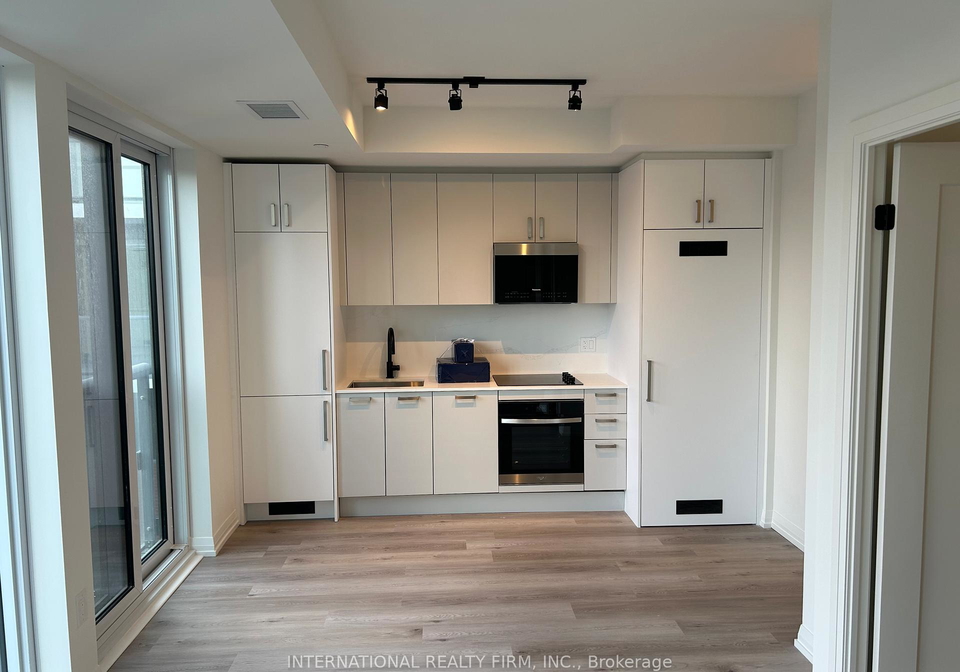 280-dundas-street-w-toronto-ontario-c12246567