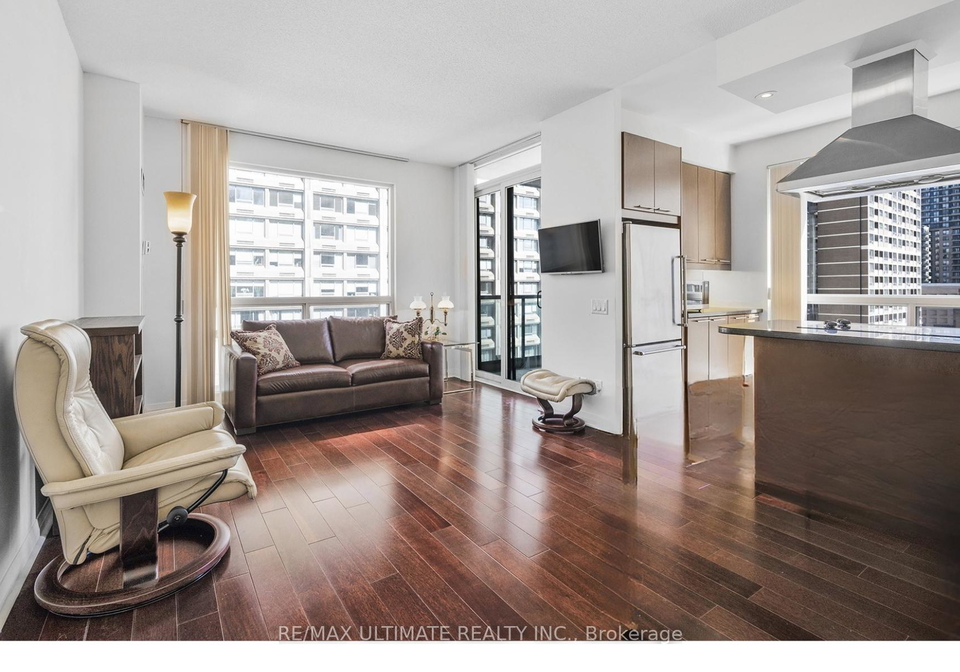 1121-bay-street-toronto-ontario-c12246579