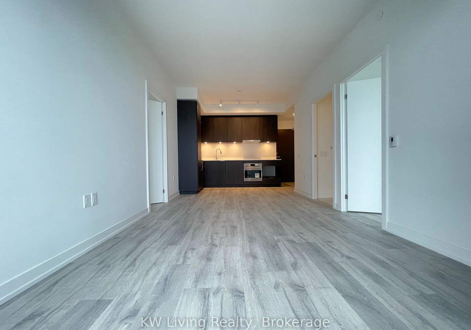 8-olympic-gdn-drive-north-york-ontario-c12246611