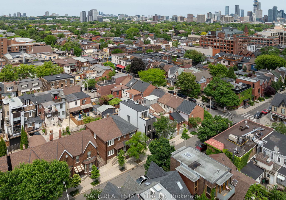 34-henderson-avenue-toronto-ontario-c12246778