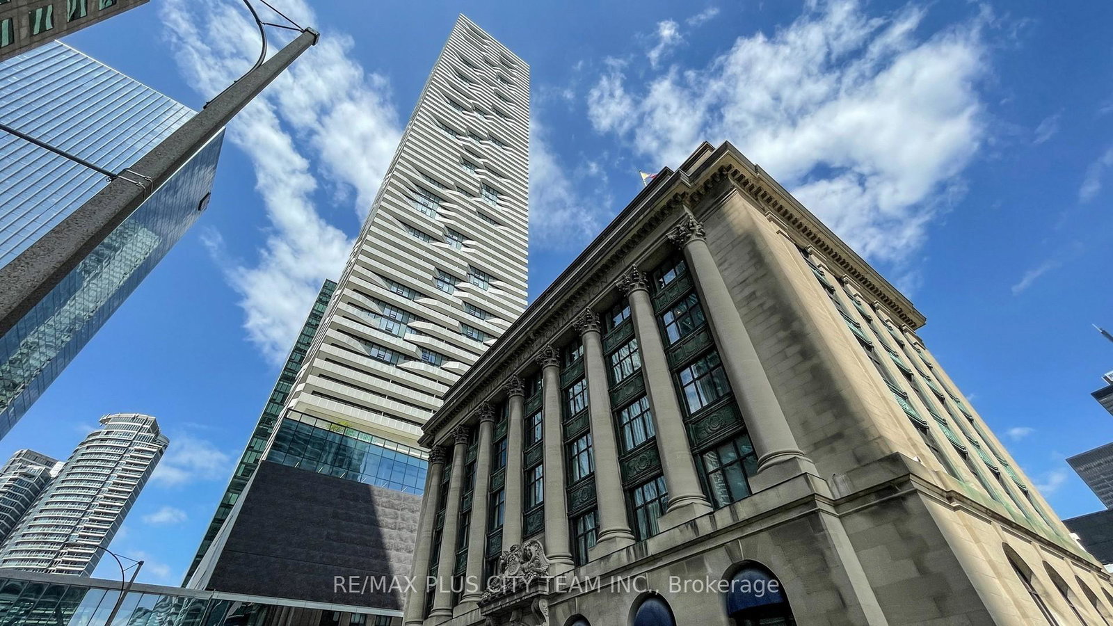 100-harbour-street-toronto-ontario-c12246810