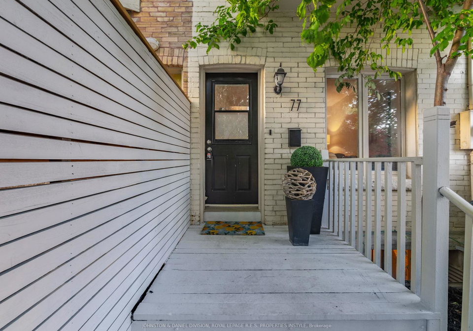 77-walnut-avenue-toronto-ontario-c12246964