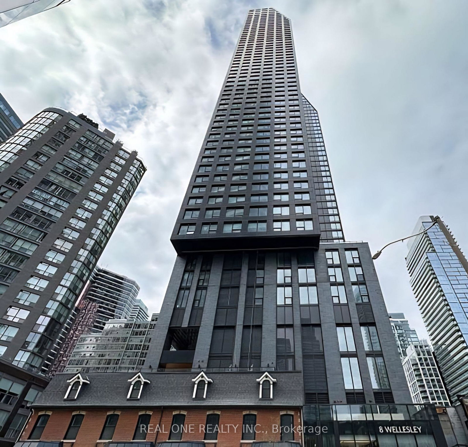 8-wellesley-street-w-toronto-ontario-c12247147