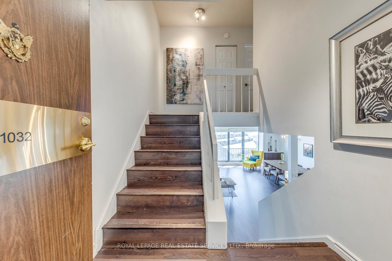 33-harbour-square-se-toronto-ontario-c12247290