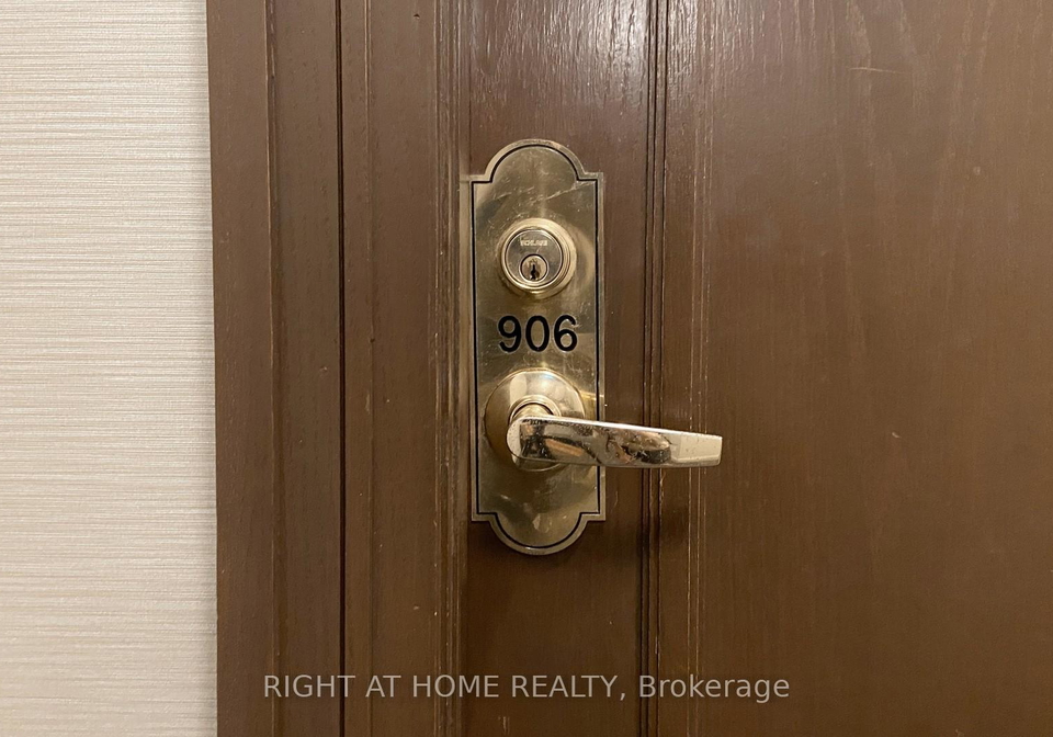 18-parkview-avenue-north-york-ontario-c12247541