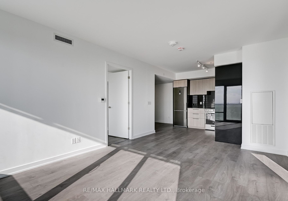 501-yonge-street-toronto-ontario-c12247731