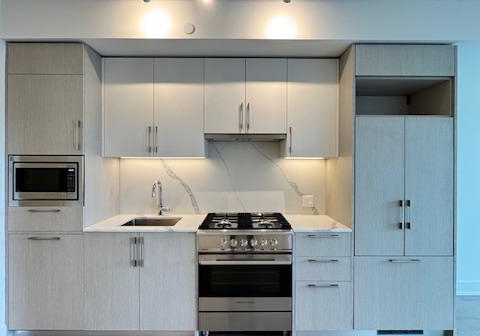 8-manor-road-w-toronto-ontario-c12247990